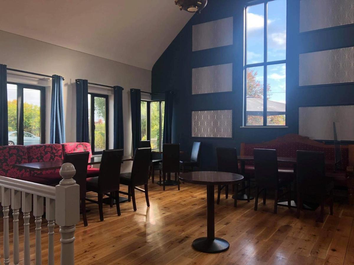 Balreask Bar, Restaurant & Guest Accommodation Наван Экстерьер фото